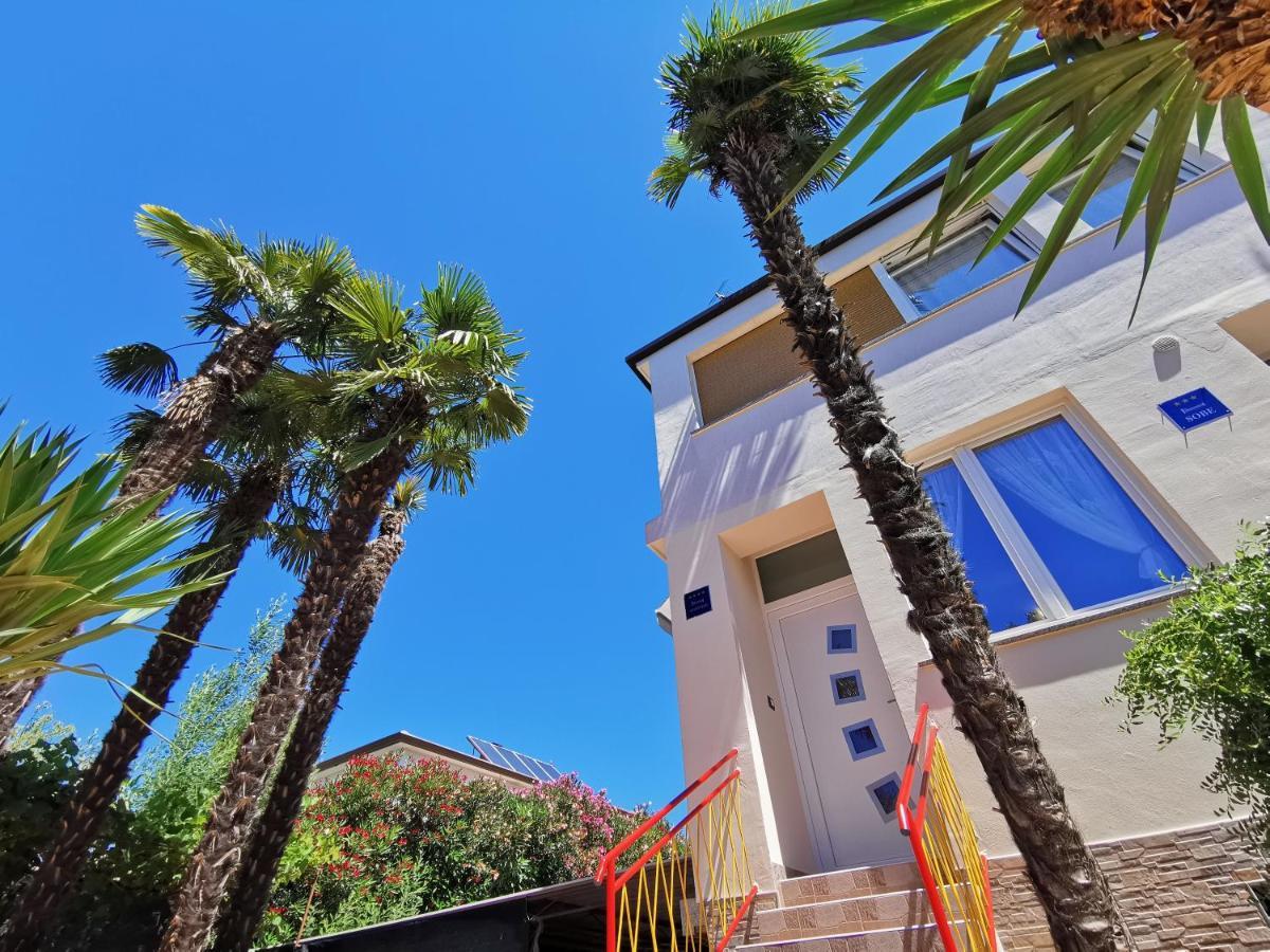 Apartment App & Le Palme