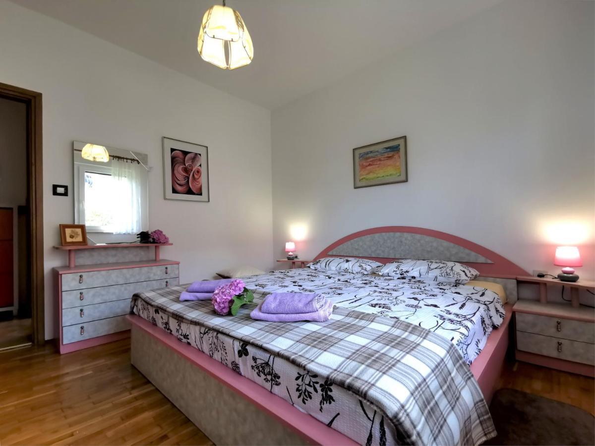 Apartment App & Le Palme