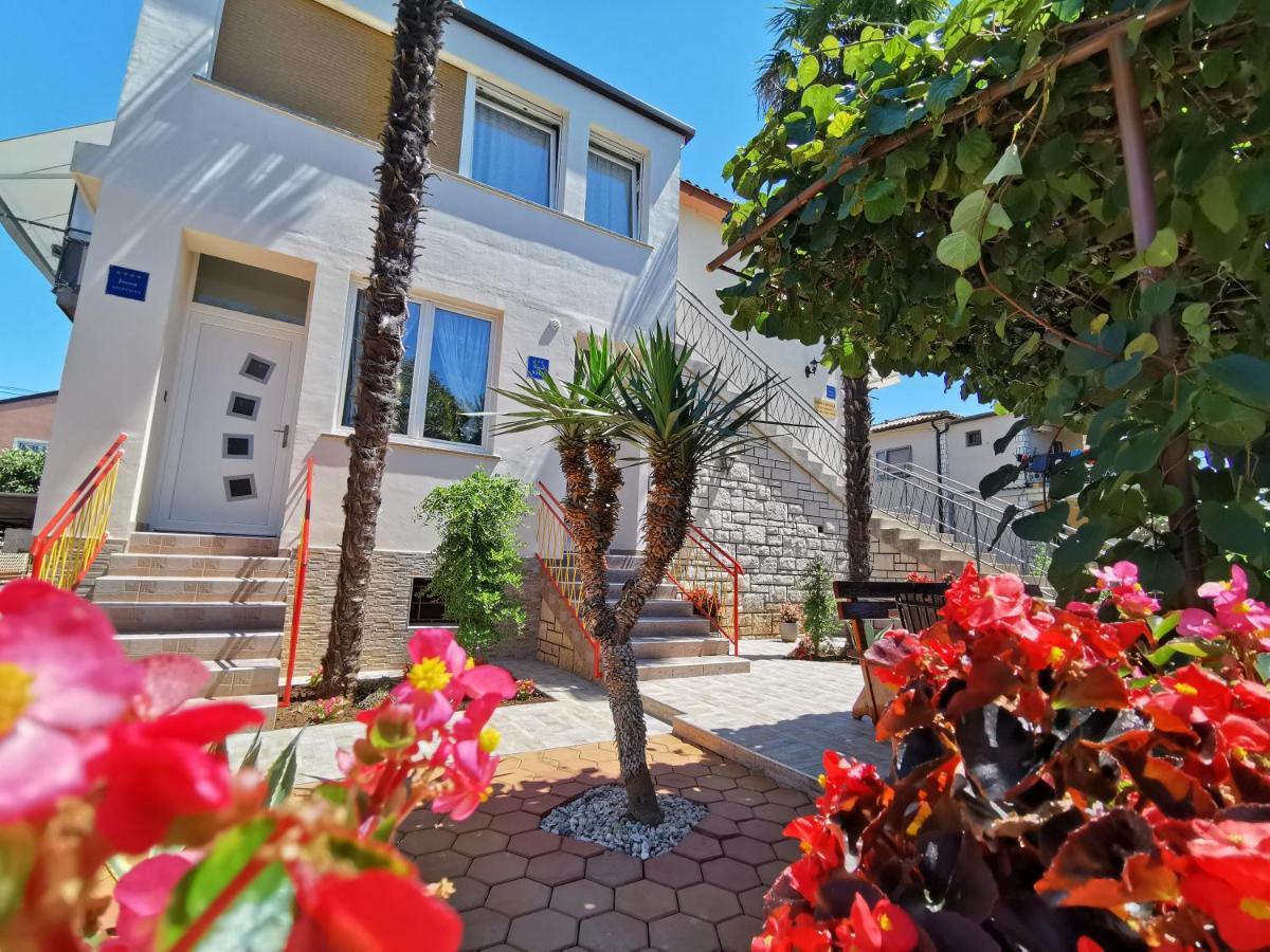App & Le Palme Apartment *